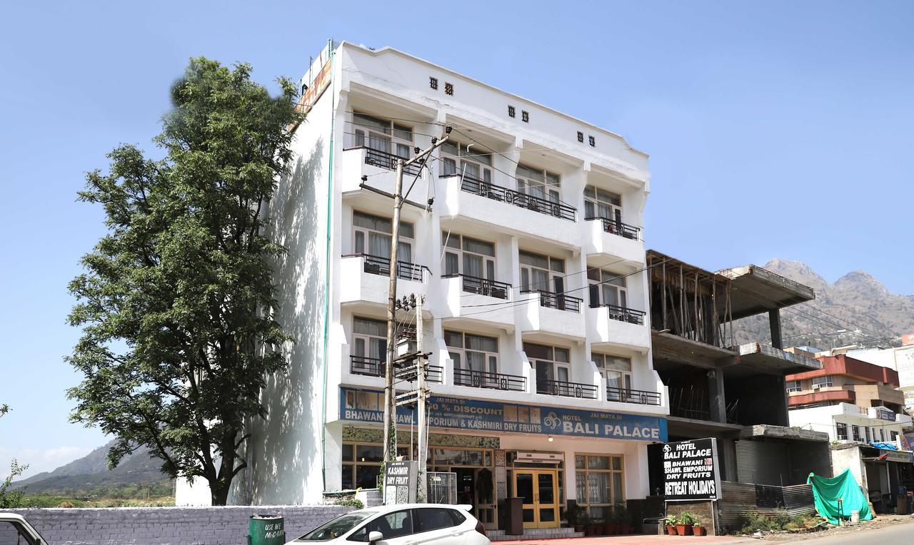 Oyo 22075 Hotel Bali Palace Katra  Exterior foto